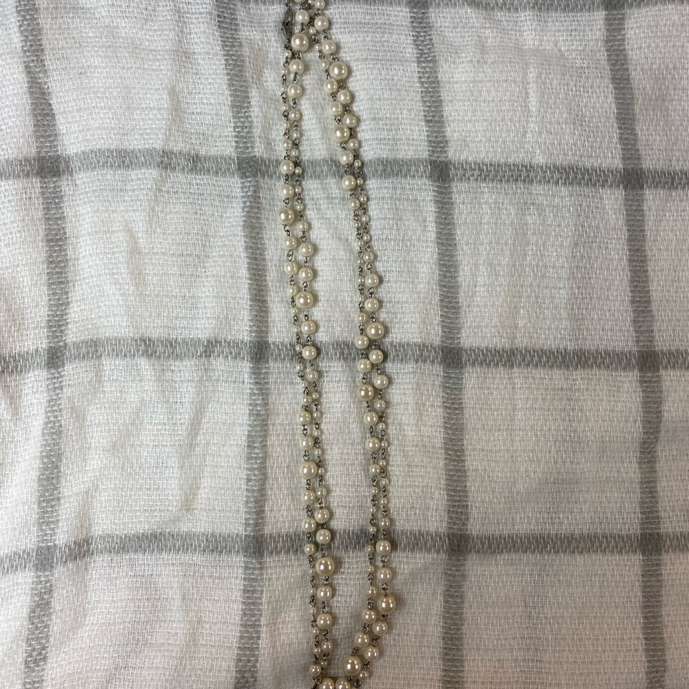 Long “pearl” necklace